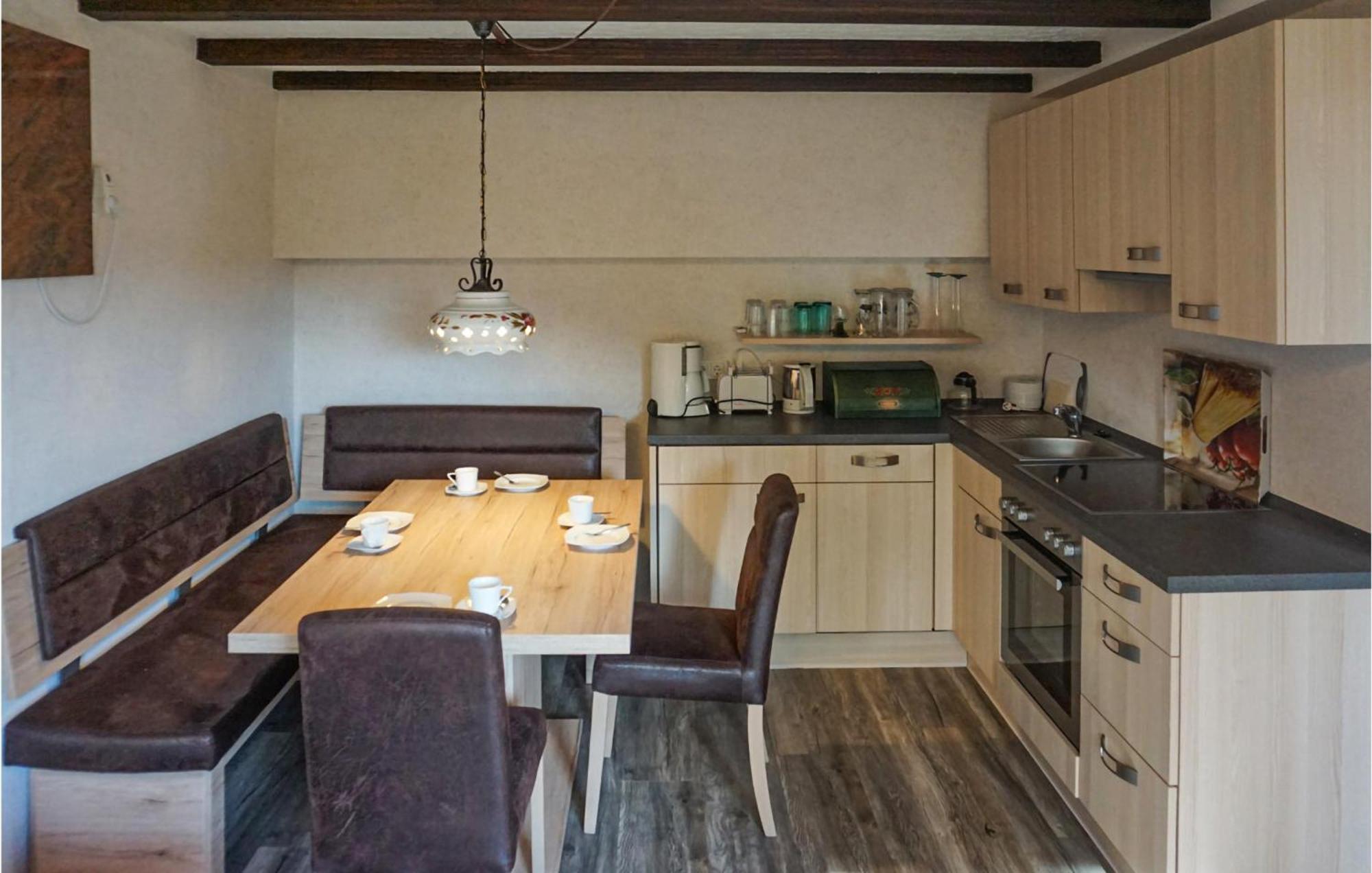 Amazing Apartment In Hinterweidenthal With Wifi Exterior foto